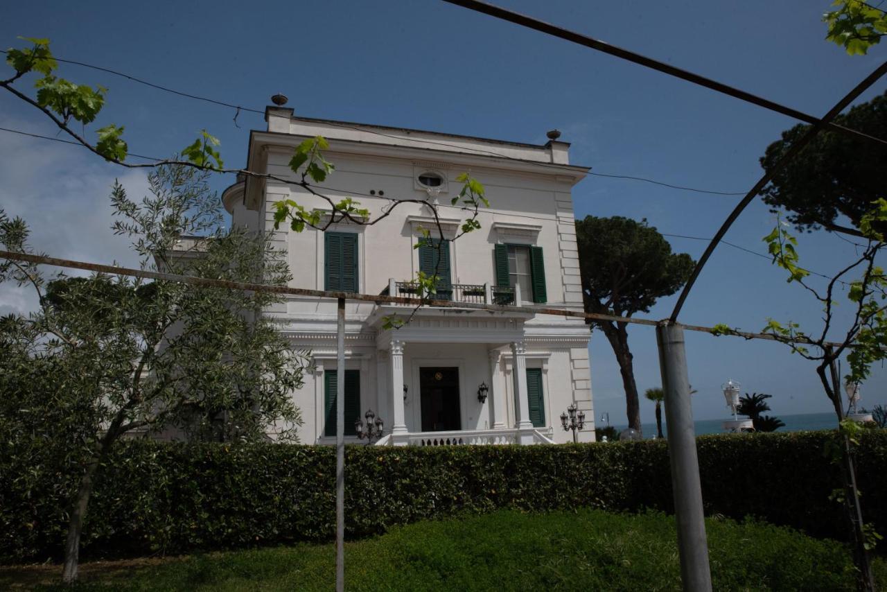 Villa Maria Teresa Vendicio Luaran gambar