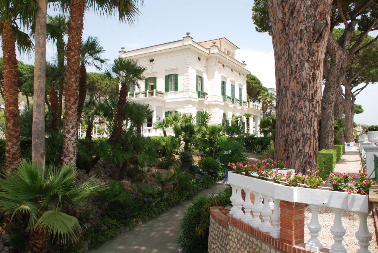 Villa Maria Teresa Vendicio Luaran gambar